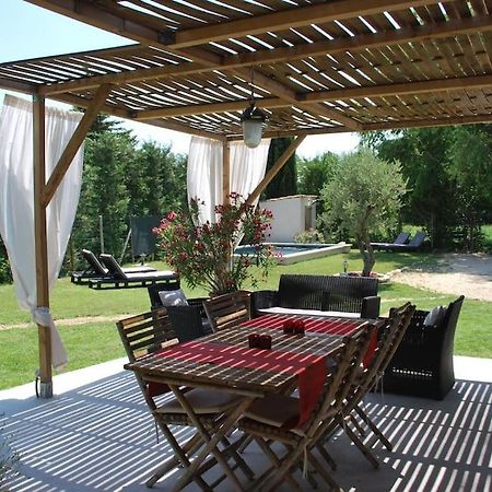 Le Cabanon Tendance Du Luberon Merindol Exterior photo