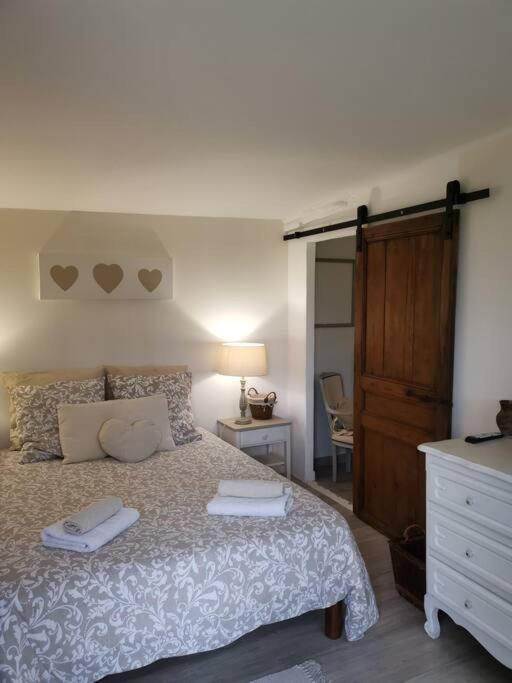 Le Cabanon Tendance Du Luberon Merindol Exterior photo
