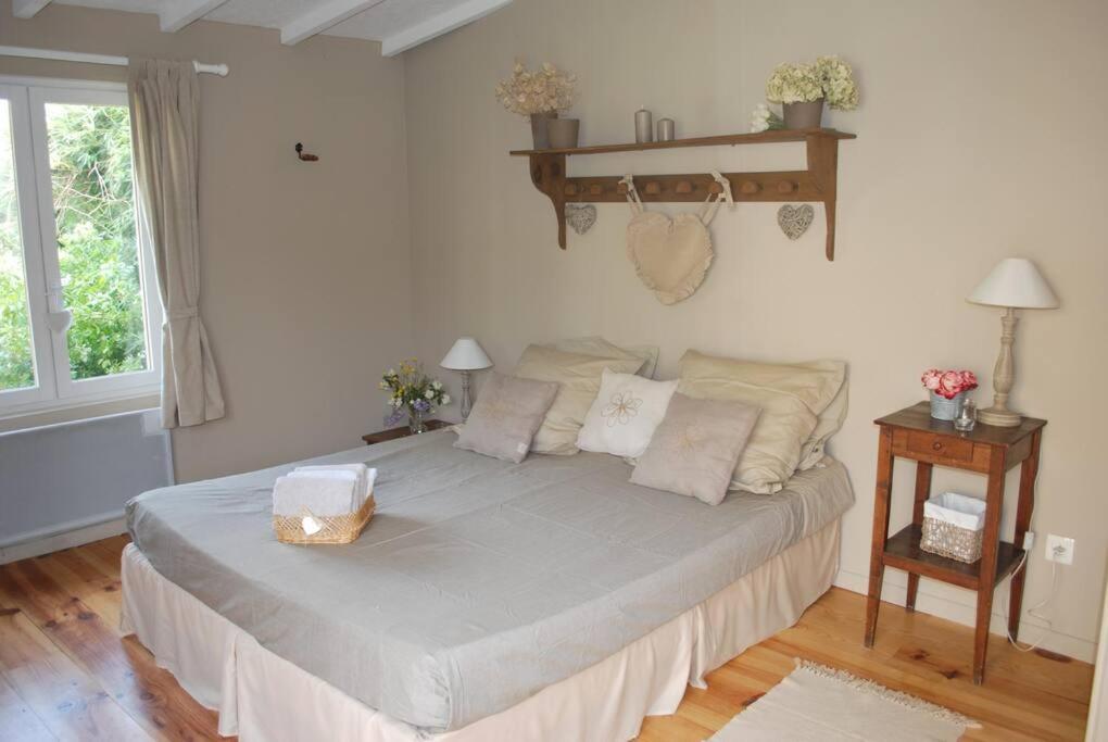 Le Cabanon Tendance Du Luberon Merindol Exterior photo