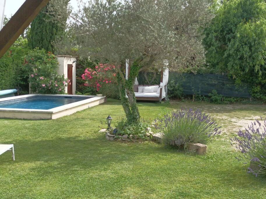 Le Cabanon Tendance Du Luberon Merindol Exterior photo